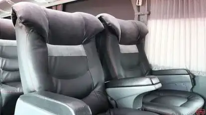 Flota La Macarena Bus-Seats Image