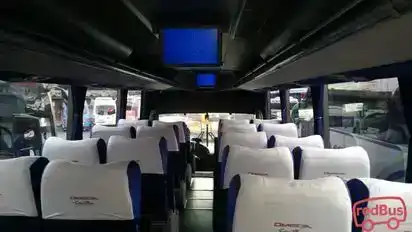 Omega Bus-Amenities Image