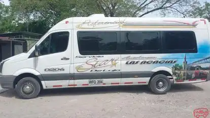 Las Acacias Bus-Side Image