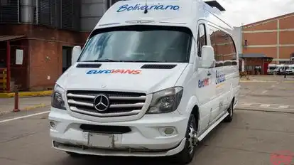 Expreso Bolivariano Bus-Front Image