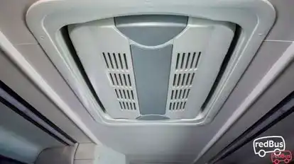 Expreso Bolivariano Bus-Amenities Image