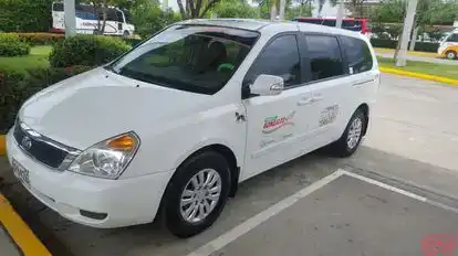 Transportes Gonzalez Bus-Front Image