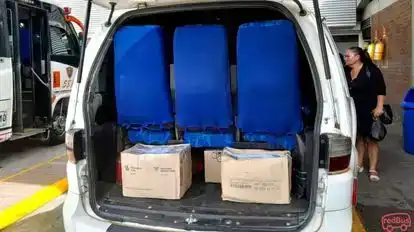Coomotor Bus-Amenities Image