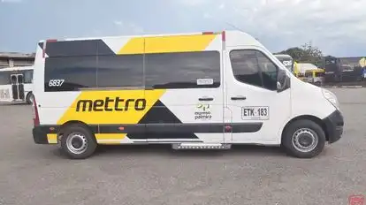 Expreso Palmira Bus-Front Image