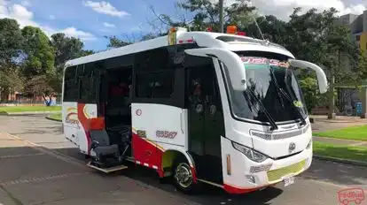 Expreso Sol Bus-Front Image