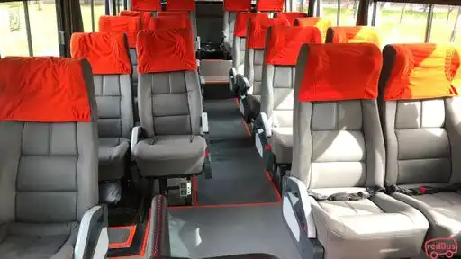 Expreso Sol Bus-Front Image