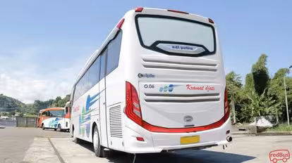 Kramat Djati Bandung Bus-Side Image