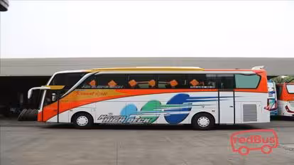 Kramat Djati Bus-Side Image