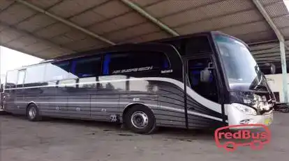 Nusantara Bus-Side Image