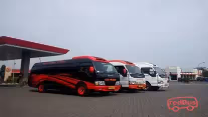 DB TRANS Bus-Front Image