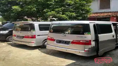 Mandiri Trans Bus-Side Image