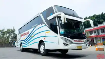 Pahala Kencana Bus-Front Image
