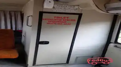 Wisata Komodo Bus-Amenities Image