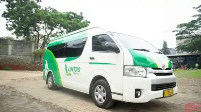 Lintas Shuttle Bus-Front Image