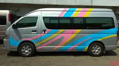 Bali Prima Bus-Side Image