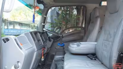 Baraya Travel Bus-Seats layout Image