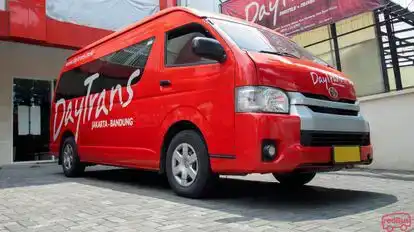 Daytrans Bus-Front Image