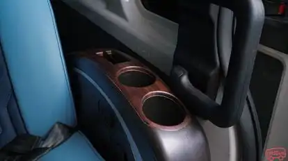 Jackal Holidays Bus-Amenities Image