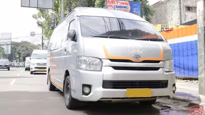 Mr trans Bus-Front Image