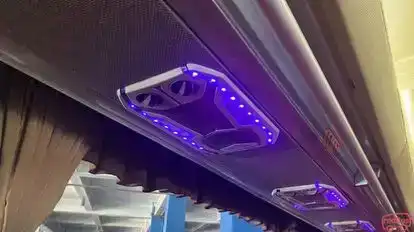PO Riyan Bus-Amenities Image