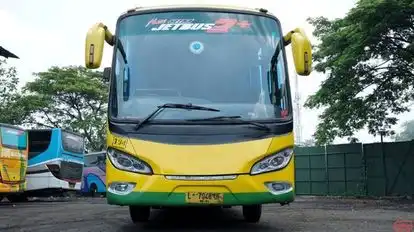 Sari Indah Bus-Front Image
