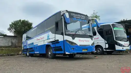 Dieng Indah Bus-Front Image