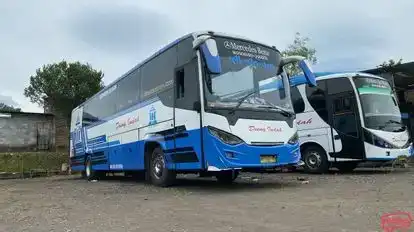 Dieng Indah Bus-Front Image