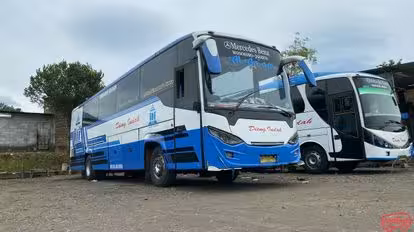 Dieng Indah Bus-Front Image