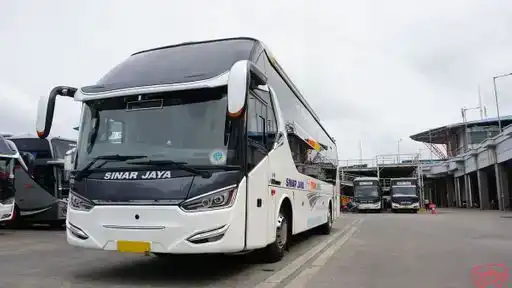 Sinar Jaya Shuttle Bus-Front Image