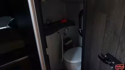 Sinar Jaya Shuttle. Bus-Amenities Image