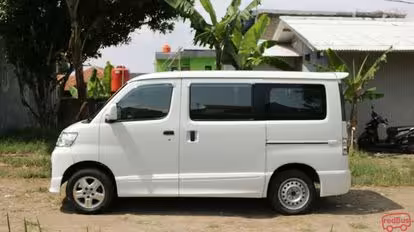 Daltrans Bus-Side Image