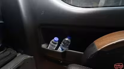 Satelqu Bus-Amenities Image