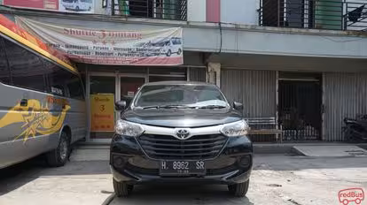 3 Bintang Shuttle Bus-Front Image