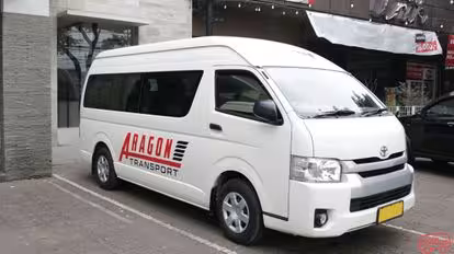 Aragon Shuttle Bus-Side Image