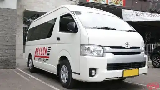 Aragon Shuttle Bus-Front Image