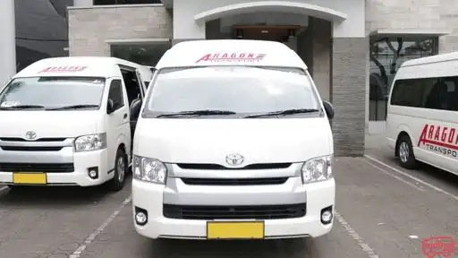 Aragon Shuttle Bus-Front Image