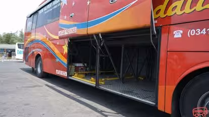 Medali Mas Bus-Side Image
