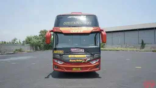 Sugeng Rahayu Bus-Front Image