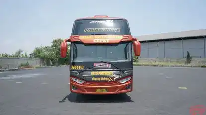 Sugeng Rahayu Bus-Front Image
