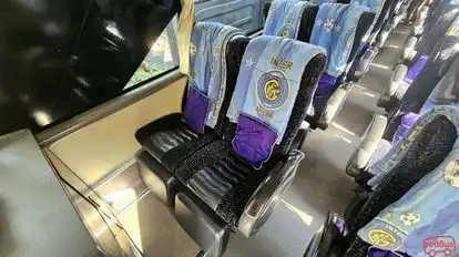Wisata Komodo Bus-Seats Image