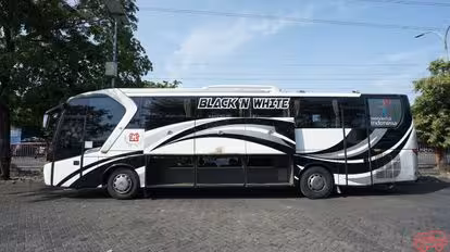 PO MAWAR Bus-Side Image
