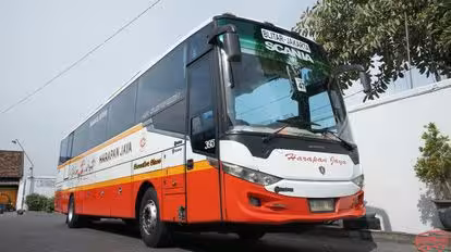Harapan Jaya Bus-Front Image