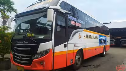Harapan Jaya Bus-Front Image