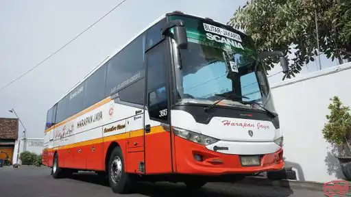 Harapan Jaya Bus-Front Image