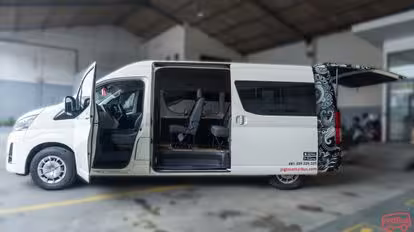 Joglosemar Bus-Side Image