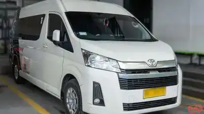 Joglosemar Bus-Front Image