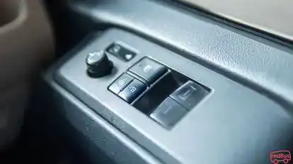 Joglosemar Bus-Amenities Image