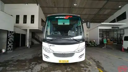 Joglosemar Bus-Front Image