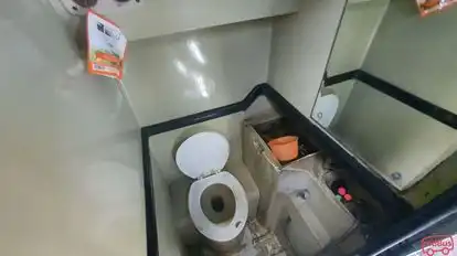 Malang Indah Bus-Amenities Image