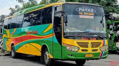 Sabar Indah Bus-Front Image